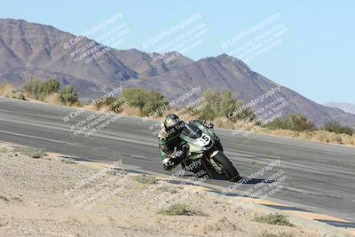 media/Oct-04-2025-CVMA (Sat) [[408bcdd6e4]]/Race 15-Femmewalla-Femmewalla UL/